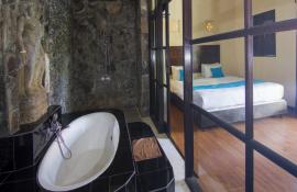 images/room-superior/superiorroom03.jpg